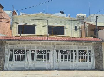 Casa de 8 habitaciones, Querétaro · Hermosa Casa en El Centro de Querétaro