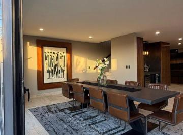 Casa en condominio de 4 habitaciones, Querétaro · Casa con 330 m² de Superficie de Terreno, 4 Recámaras en Venta en Lomas del Campanario IV
