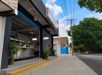 Local comercial , León · Local Comercial en Venta o Renta en Av Saturno