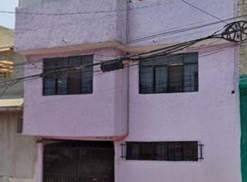 Casa de 3 habitaciones, La Magdalena Contreras · Casa en Renta Col. Tierra Unida
