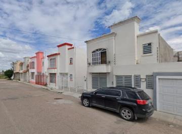 Casa de 3 habitaciones, Fresnillo · Preciosa Casa en Remate en Aguanaval, Villas de Plateros, Fresnillo, Zacatecas.