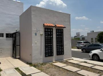 Casa en condominio · 49m² · 2 Recámaras · 1 Estacionamiento · Casa en Venta - (4)