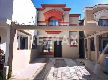 Casa en condominio · 128m² · 4 Recámaras · 2 Estacionamientos · Casa en Venta Peral #3 - (4)