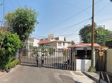 Casa de 3 habitaciones, Xochimilco · Casa en La Cdmx, Xochimilco, Tepepan, Nicolas Bravo No 101 Casa 18 Conj Residencial Tepepan.