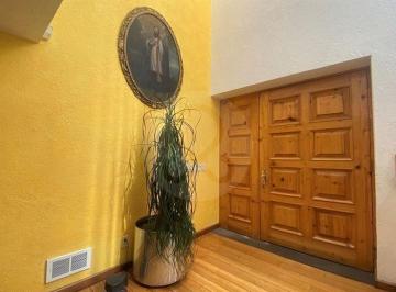 Casa · 428m² · 3 Recámaras · 4 Estacionamientos · Casa en Venta en Las Águilas