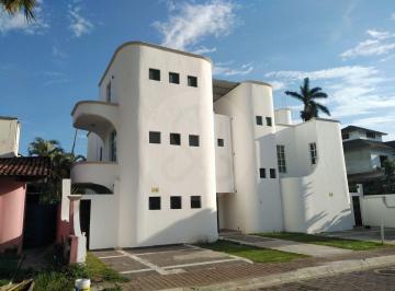 Casa · 880m² · 3 Recámaras · 3 Estacionamientos · Casa en Venta en Pueblo Ixtapa Zihuatanejo