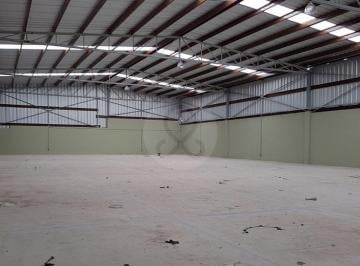 WhatsApp Image 2023-06-07 at 10.59.41 PM (3).jpeg · Bodega Comercial en Renta en Las Liebres