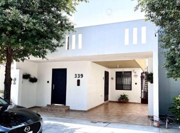 Casa · 140m² · 3 Recámaras · 1 Estacionamiento · Casa en Venta, Capellanía Residencial, Apodaca Nuevo León