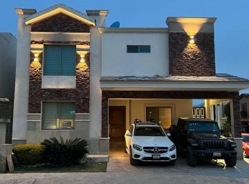 Casa de 4 habitaciones, Saltillo · Hermosa Casa Equipada y Amueblada en Residencial Misiones III