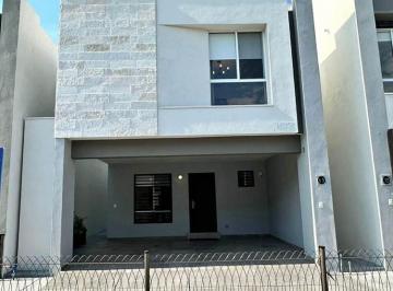 Casa de 3 habitaciones, Guadalupe · Casa en Guadalupe, N. L. Fracc. con Casa Club y Alberca