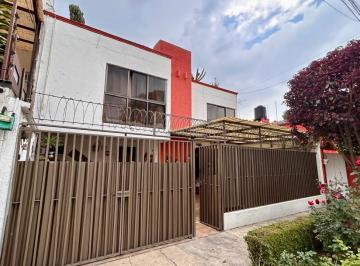 Casa de 4 habitaciones, Naucalpan de Juárez · Venta de Casa en Naucalpan