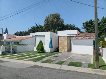 Casa · 357m² · 3 Recámaras · 2 Estacionamientos · Venta de Casa en El Campo de Golf Cocoyoc, Lomas de Cocoyoc Morelos