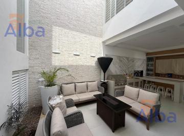 Casa · 250m² · 4 Recámaras · 2 Estacionamientos · Casa en Renta Amueblada en Cavalia