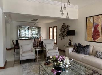 Casa de 4 habitaciones, Chihuahua · Casa en Renta 4 Rec. en Bosques de San Fco. $85 Mil