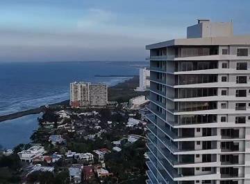 Departamento de 2 habitaciones, Boca del Río · Departamento en Venta Vista Mar y Rio. Boca del Río. 138 m² Desde $5,548,900. Alberca y Amenidades