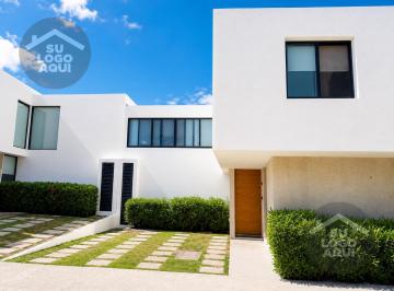 Casa en condominio · 176m² · 4 Recámaras · 2 Estacionamientos · Casa en Condominio - Fraccionamiento Altos Juriquilla