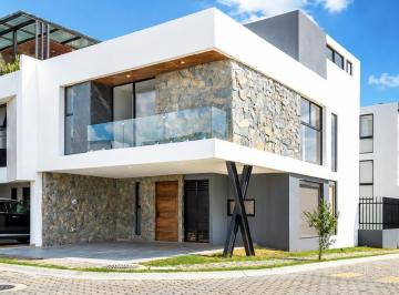 FACHADA ESQUINA · Casa en Parque Sinaloa Lomas de Angelópolis Cascatta