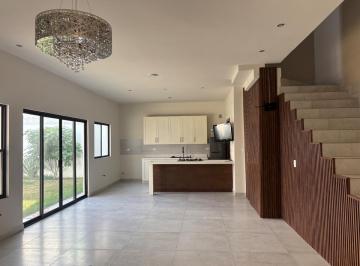 Casa de 3 habitaciones, Saltillo · Casa en Renta en Rincón de Los Encinos – Norte de Saltillo