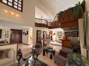Casa de 3 habitaciones, Zapopan · Casa en Venta en San Wenceslao | 3 Recámaras | Jardín y Cochera Para 4 Autos