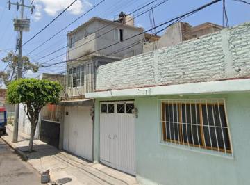 Casa de 4 habitaciones, Nezahualcóyotl · Venta de Casa en California Jardines de Guadalupe