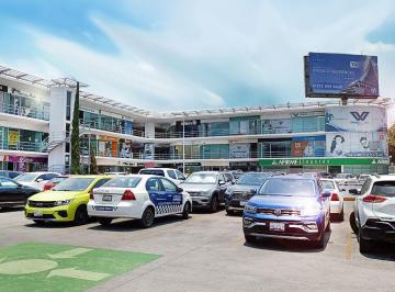 Local en centro comercial , Puebla · Local Comercial U Oficina en Planta Baja de 75 m² en Plaza Comercial San José con Baño Propio