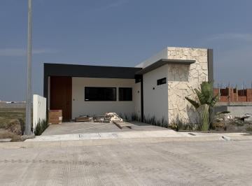Casa · 120m² · 2 Recámaras · 2 Estacionamientos · Casa Nueva en Venta Punto Lomas Riviera Veracruzana