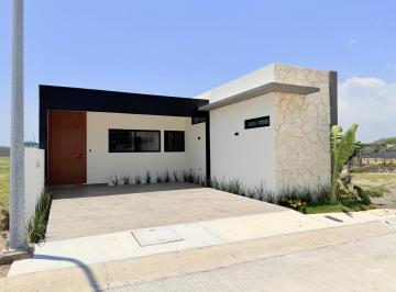 Casa · 120m² · 2 Recámaras · 2 Estacionamientos · Casa Nueva en Venta Punto Lomas Riviera Veracruzana