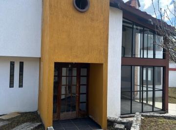 Casa · 194m² · 3 Recámaras · 2 Estacionamientos · San Cristobal de Las Casas Vendo Hermosa Casa