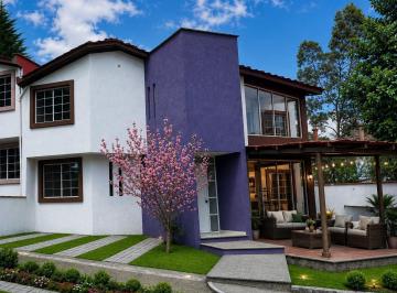 Casa · 194m² · 3 Recámaras · 2 Estacionamientos · San Cristobal de Las Casas Vendo Hermosa Casa