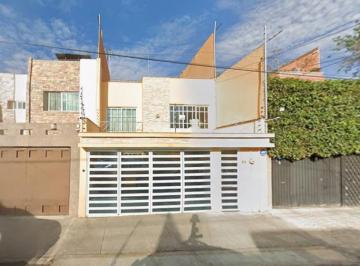Casa de 4 habitaciones, Iztapalapa · Se Vende Casa en Col. Herues de Churubusco, Iztapalapa, Cdmx