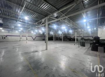 Bodega comercial · 1077m² · 5 Recámaras · Bodega en Renta en Col Anahuac