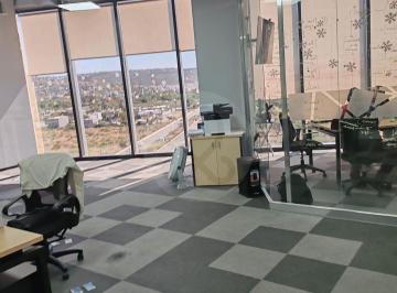 Oficina · 137m² · Oficina en Renta en Juriquilla