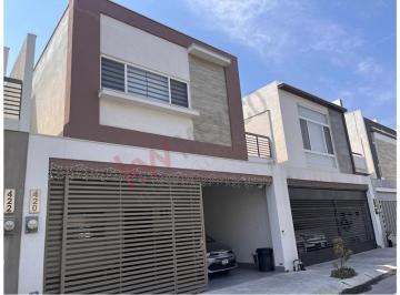 N/A · Casa en Venta en Puerta de Hierro, Sector. Almazan, Monterrey, Nuevo León