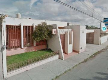 N/A · Venta de Casa en Calle Matamoros en Matehuala S. L. p. a Unos Pasos de Mercado Soriana.
