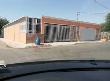 N/A · Casa en Venta de 1 Piso en Villa del Roble, Mexicali