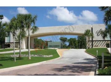 N/A · Venta de Terreno Residencial en Venta de 1000 m² en Cancún Country Club, Privada El Katan.