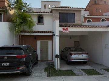Casa de 3 habitaciones, Puerto Vallarta · Casa Leticia