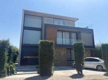 Casa en condominio de 4 habitaciones, Tetlatlahuca · Casa en Renta en Zona Valquirico, Tlaxcala