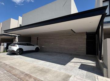 Casa en condominio de 3 habitaciones, Querétaro · Casa en Renta Nueva en Lomas del Campanario Norte