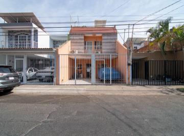 Casa de 4 habitaciones, Guadalajara · Casa en Venta en Jardines de San Francisco, Guadalajara