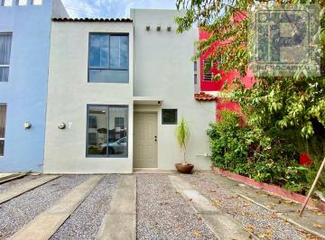 Casa en condominio de 3 habitaciones, Zapopan · Casa Remodelada en Altus Quintas Zona Tesistan