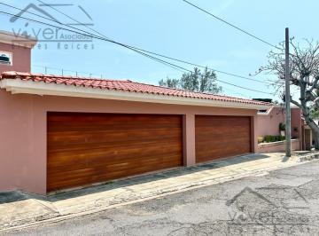 Casa · 1500m² · 3 Estacionamientos · Residencia en Venta de Una Planta en El Fracc. Costa de Oro, en Boca del Río, Ver.
