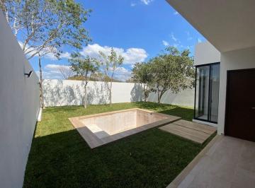 Casa en condominio de 4 habitaciones, Mérida · Casa en Venta en Merida Yucatan Parque Central ¡Precio de Oportunidad!