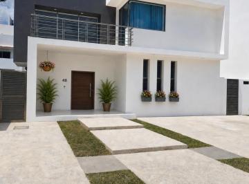 Casa de 2 habitaciones, Benito Juárez · Casa en Venta en Residencial Cumbre con Alta Plusvalía