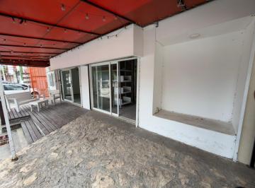 Local comercial , Benito Juárez · Local Comercial en Renta Sobre Av Alamos en Cancún