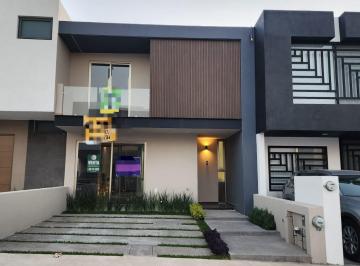 Casa · 135m² · 3 Recámaras · 2 Estacionamientos · Casa Venta en Cañadas Tres Marías Áreas Verdes, Lago, Canchas Multideportivas