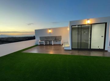 Casa · 220m² · 4 Recámaras · 2 Estacionamientos · Casa en Venta en Loma Alta Tres Marías, Casa Club, Gimnasio, Áreas Verdes, Canchas Multideportivas