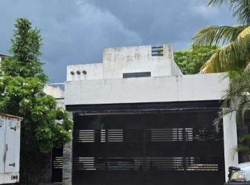 Casa de 3 habitaciones, Mérida · Casa en Venta en La Av 53 en Fracc. Las Americas Ideal Para Negocio