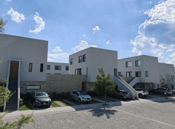 Casa de 2 habitaciones, Querétaro · Moderna Residencia Nueva en Cumbres del Lago – Exclusividad, Seguridad y Confort en Juriquilla