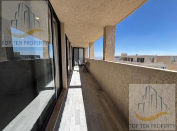 Departamento · 380m² · 4 Recámaras · 2 Estacionamientos · Venta de PH en Zibata Qro
